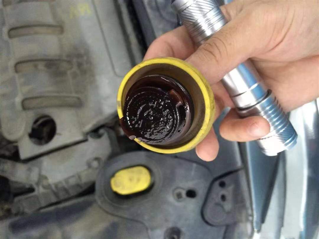 柴機油的級別選錯了，能湊活用么？